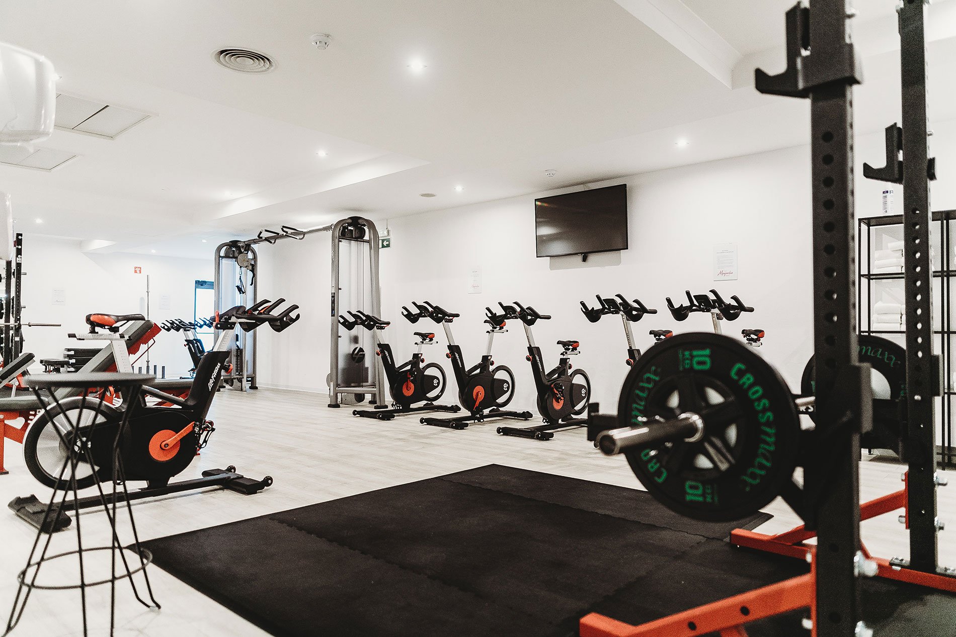 Cleaning gym mats online