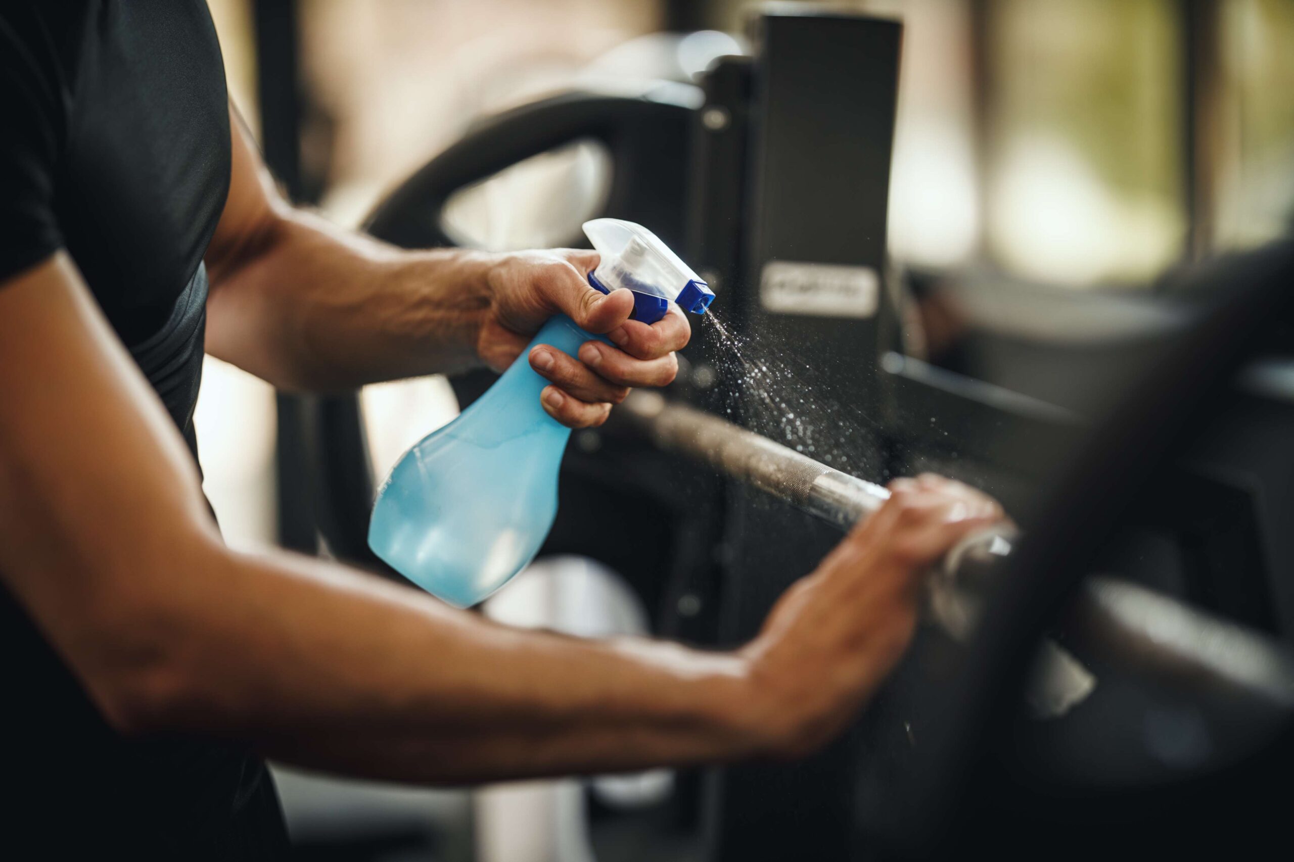 staying-safe-at-the-gym-during-coronavirus-outbrea-2024-10-18-08-23-41-utc